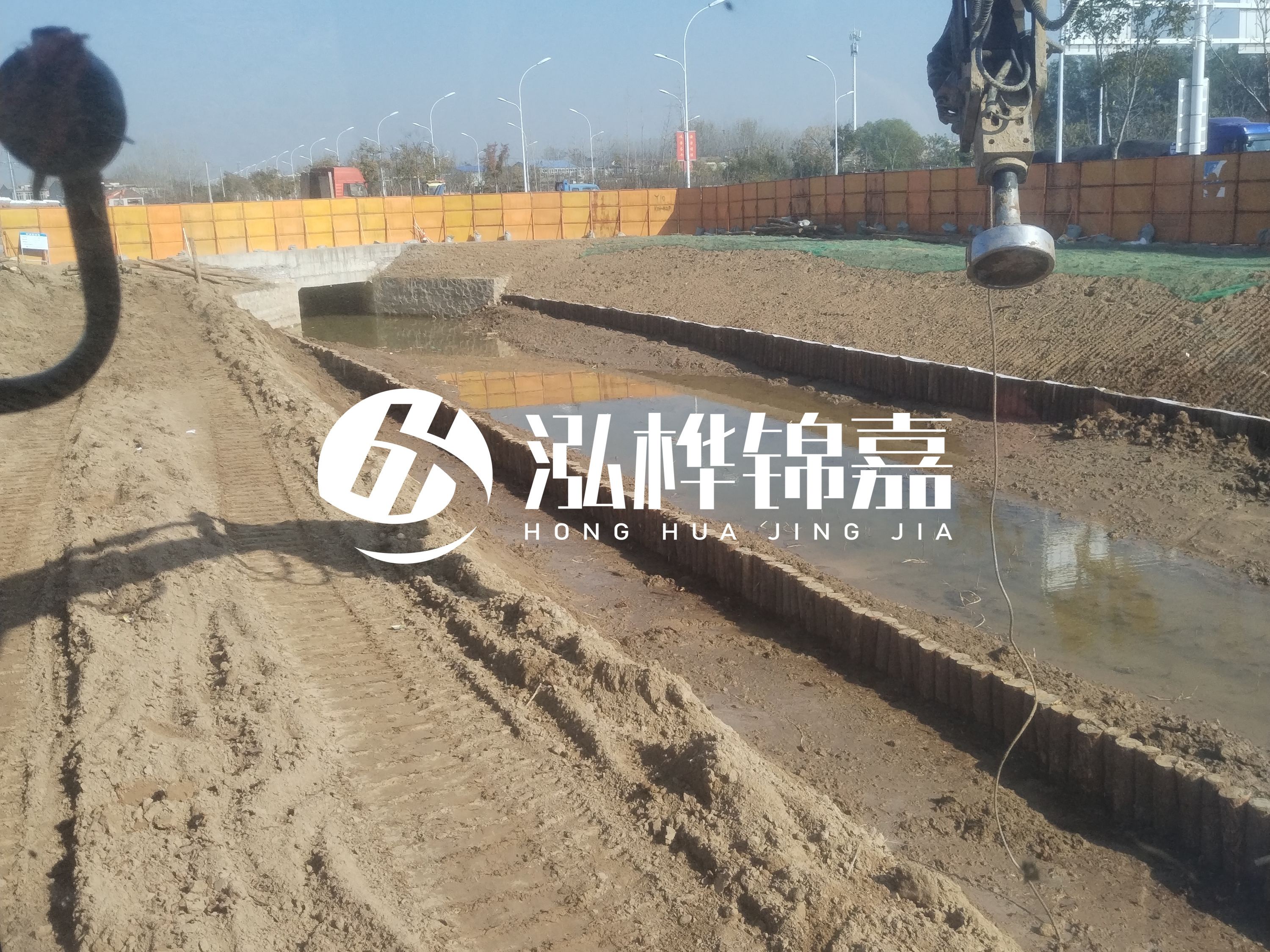 木樁打入地下作用是什么？松木樁在地底下會爛嗎？
